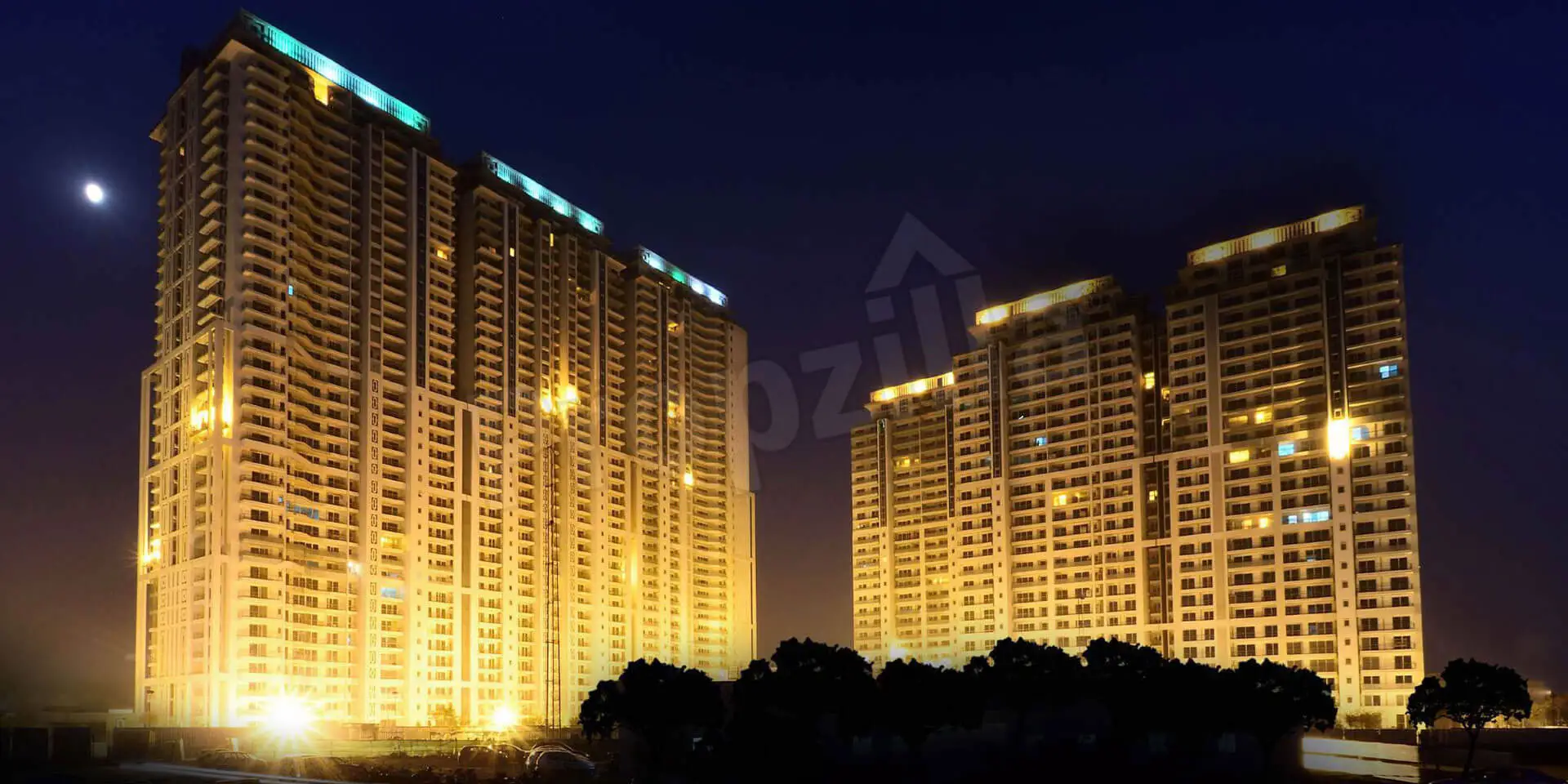 dlf crest apartments