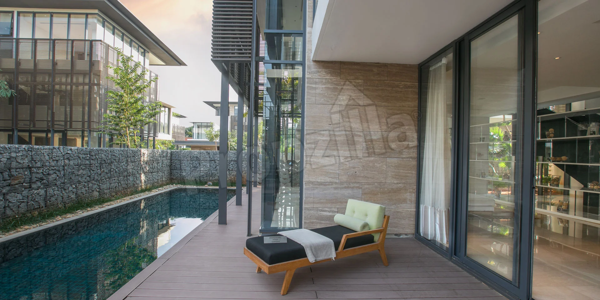 Embassy Boulevard 4 bhk villa for sale