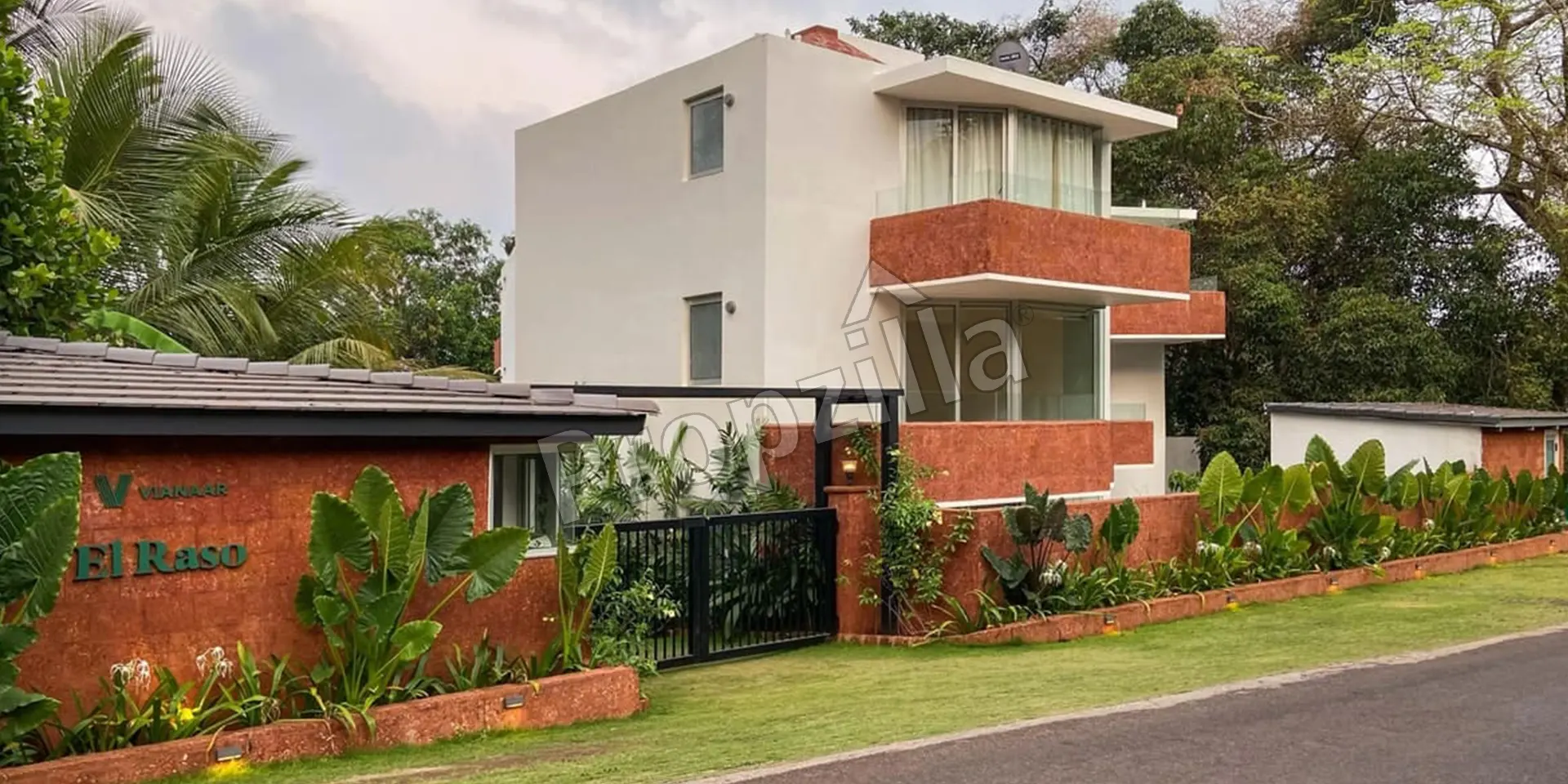 Vianaar El Raso Residences